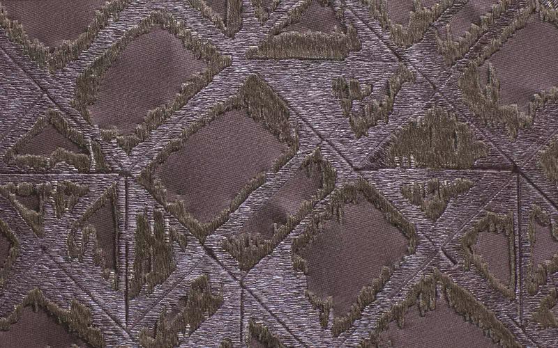 Виниловые обои Alessandro Allori Breeze RDT2202-10 фиолетовые с геометрическим орнаментом