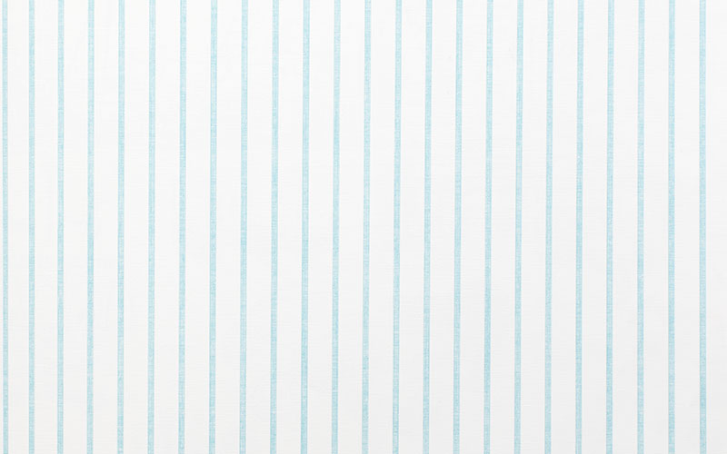 Белые бумажные обои York A Perfect World KI0600 с тонкими голубыми полосками