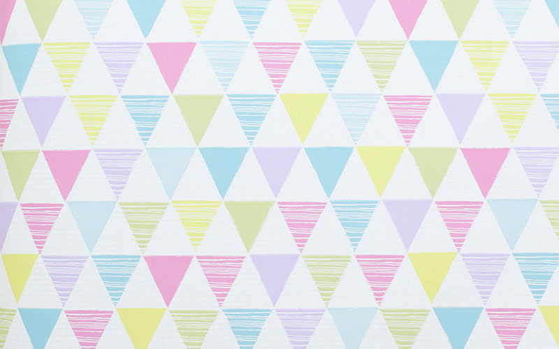 Обои для детской Arthouse Imagine Fun 2 696005 со светлыми разноцветными треугольниками
