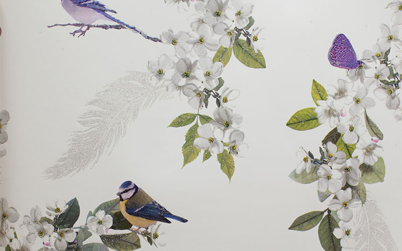 Бумажные обои Arthouse Options 3 670401 серые с птицами на цветущей вишне