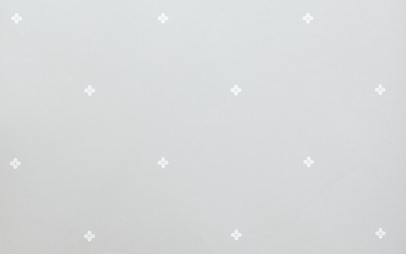 Бумажные обои Aura Valentine 1726-3 серого цвета с белым узором