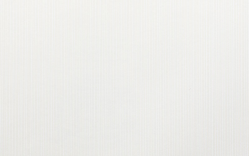 Флизелиноые обои Chelsea Decor Tempus FD25021 в белыми полосками на золотистом фоне