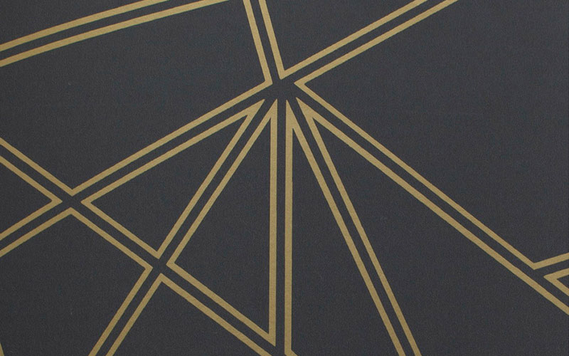 Графитовые флизелиновые обои Holden Glasshouse 90274 с золотым геометрическим узором
