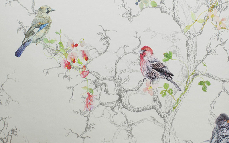 Флизелиновые обои Holden Glasshouse 97892 цвета слоновой кости с рисунками птиц