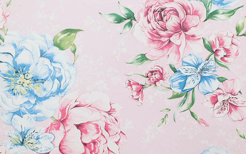 Бумажные обои Holden The Enchanted Garden 98864 светло-розовые с голубыми и розовыми цветами